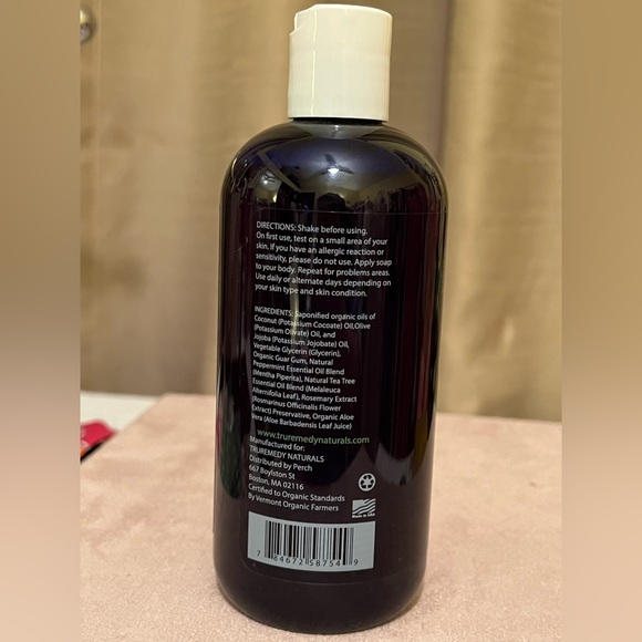 Natural Remedy Tea Tree & Peppermint Foot and Body Soap 12 fl oz. - Picture 3 of 3